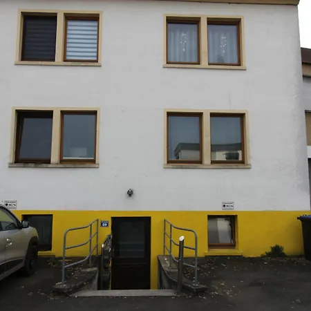 Kleine Wohnung Fuer Singles Daun Exterior photo